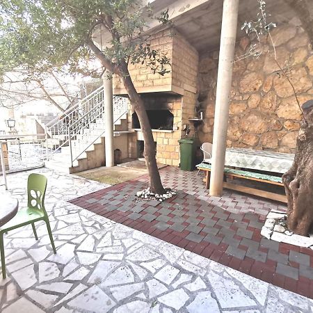 Apt White Idyll, 3 Bedrooms, 3 Bathrooms, Terrace Apt Promajna Exterior photo